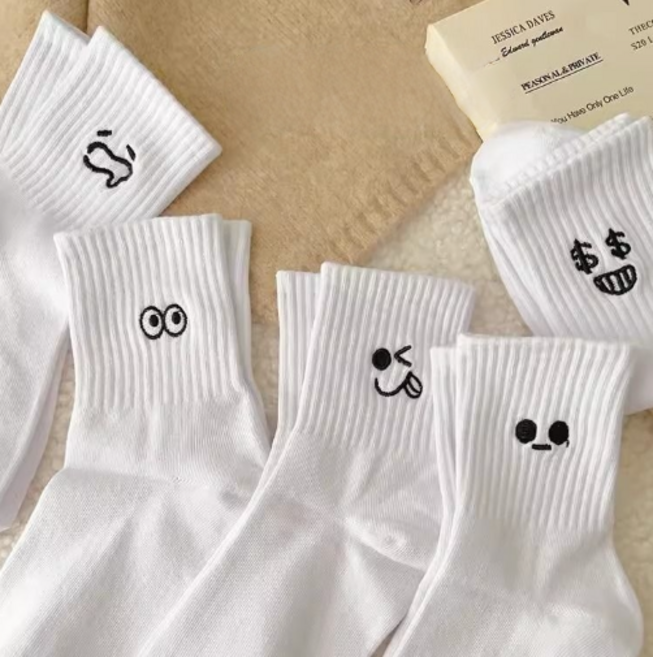 귀여운 캐릭터 자수 패션 양말 5종 세트