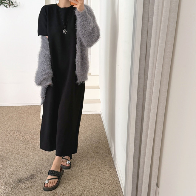 에이치스 탄탄 퀄리티 모찌 쫀득 무지 H라인 라운드넥 심플 반팔 롱원피스