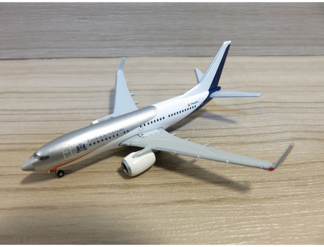 Herpa 荷蘭政府波音 737-700BBJ 1/500 飛機模型, 1個