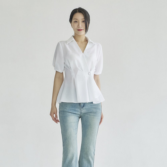 더웨이나인 여성 반팔 셔츠 셔링 랩 블라우스 여름 퍼프 A라인