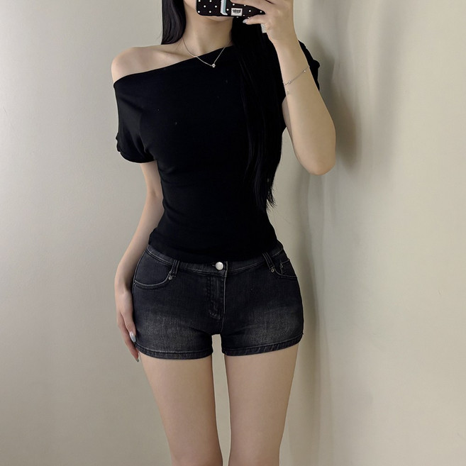 VANANA2 팔뚝커버 원오프숄더 슬림핏 반팔티
