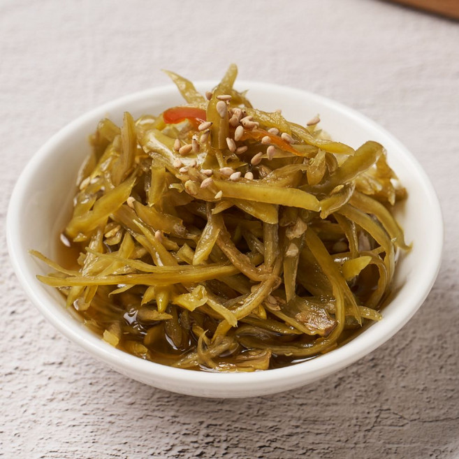 [엠마홈] 밥도둑 반찬 고추채절임 국내가공, 2개, 500g