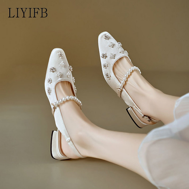 LIYIFB 새틴 진주 여성 슬링백 플랫 샌들 구두 3cm