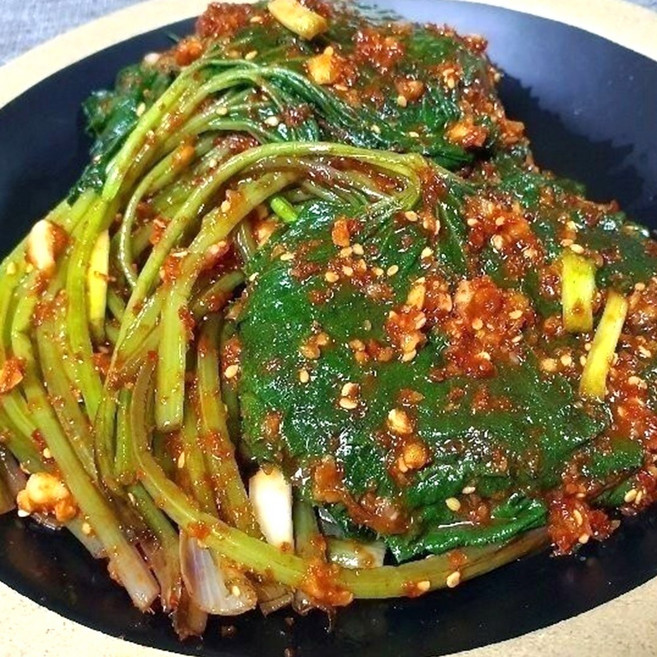 [국산]햇머위김치 남해 햇 머위로 만든 맛있는, 500g, 1세트