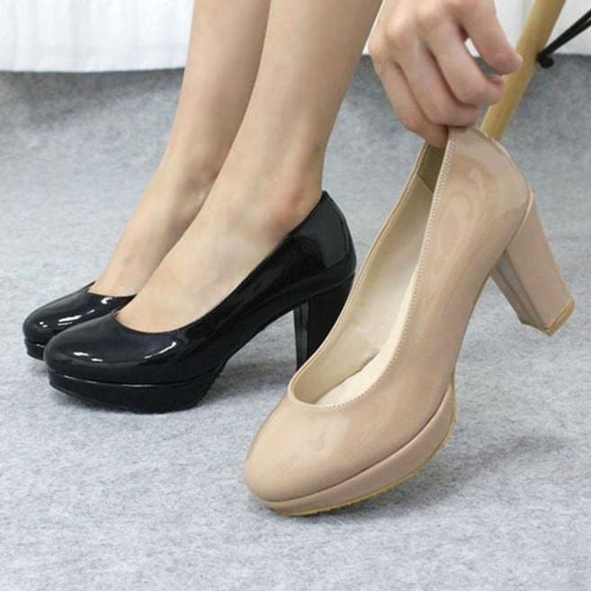 여자 에나멜 하이힐 둥근코 가보시굽 펌프스힐 8cm zli+128bD