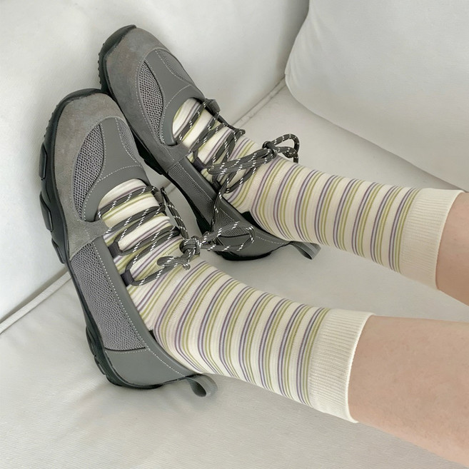 Guokr Store 여성 배색 스트라이프 중목양말 캐주얼 패션 4켤레 세트 230-250mm