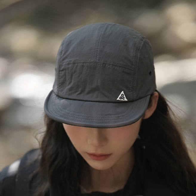 숏캡 숏챙모자 챙짧은 트레일 러닝 등산 캠핑 모자 볼캡, 다크그레이