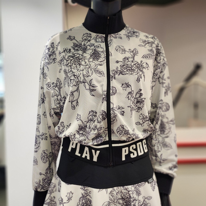 파사디골프 여성 예쁘고 세려된 여름 플라워 패턴 집업 뉴코아인천