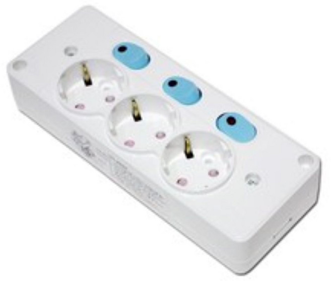 절전형 노출콘센트 개별스위치형 노출3구 콘센트 위너스, 1개