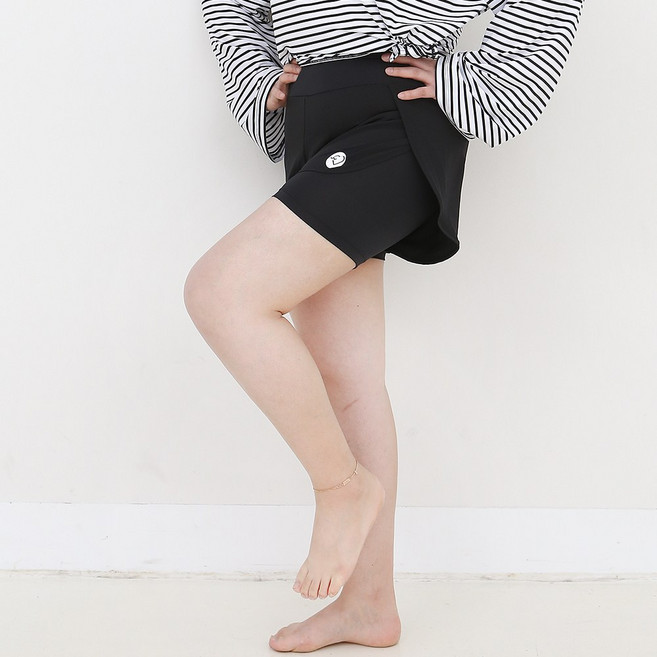 어썸블리 빅사이즈 여성 3부 반바지 워터레깅스 보드숏