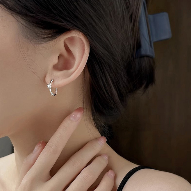 오션 웨이브 부클 귀걸이