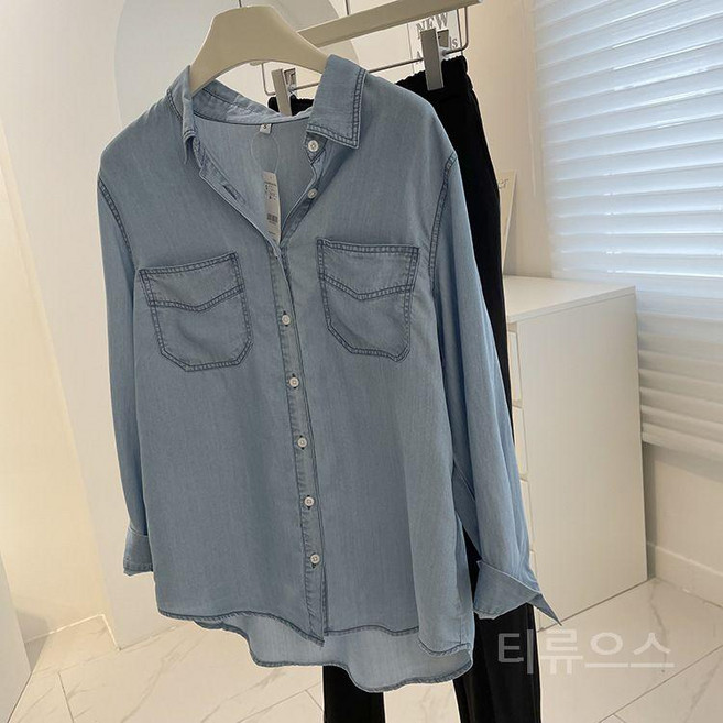 티류으스 여성 봄가을 부드러운 텐셀 데님 셔츠 레트로 롱핏 투포켓 레이어링 WX