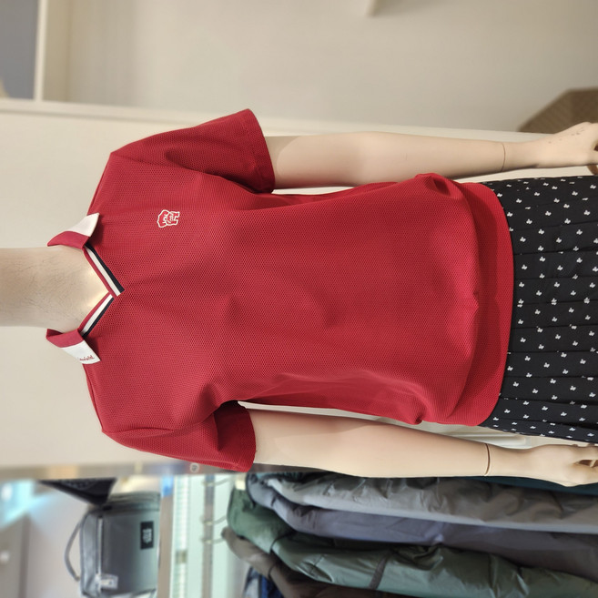 루이까스텔 괴정점 여성 *(전략)에리 배색 포인트 브이넥 반팔 티셔츠* 7LOTS410