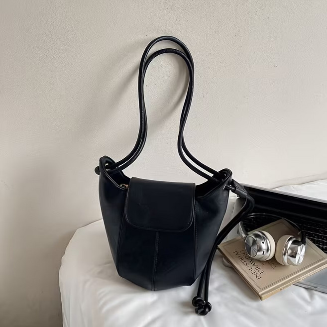 부쿠 데일리 크로스 백