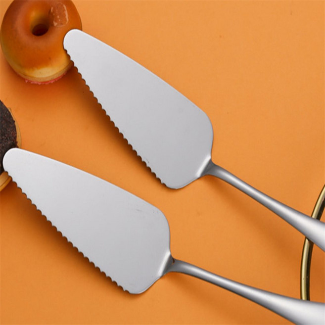 행운몰 피자 케이크 서버 25cm 톱니날피자서버