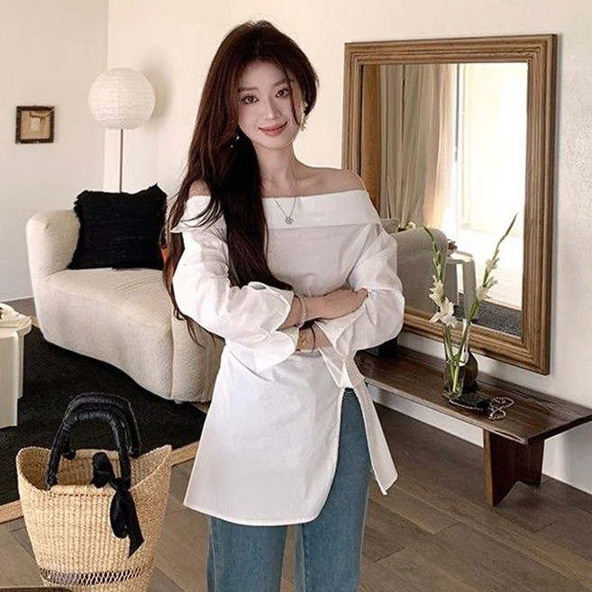 메이킹유 [2size] 오프숄더 트임 어깨밴딩 WC1702라티블라우스