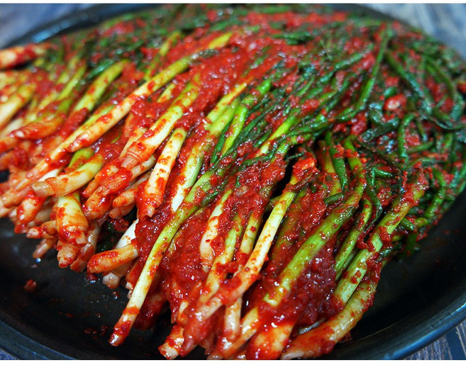 핵폭탄김치 실비파김치 입문용(중간 매운맛), 500g, 2개