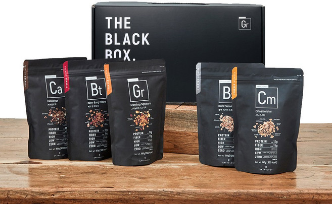 그라놀로지 더 블랙 박스 150g 5종 선물세트 시그니처 + 카카올로지 + 베리뱅띠오리 + 블랙세서미 + 시나몬스터, 1세트