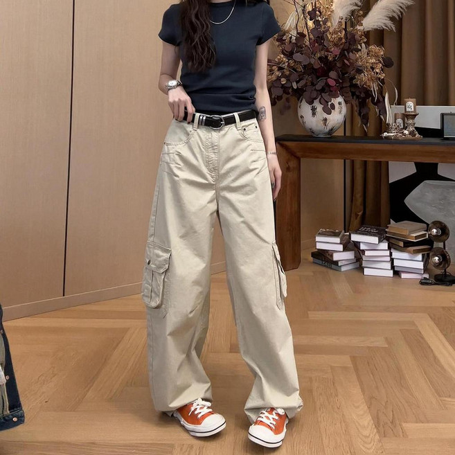 春季立體剪裁工裝風大口袋彎刀牛仔褲女