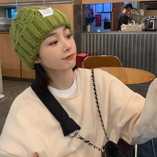 여성 남성 커플 겨울 울 니트 비니 방한 머리 보온 귀 두상