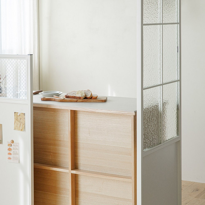 레트로하우스 틴우드 아쿠아유리 철제파티션 600 (스탠드), 화이트