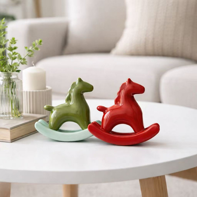 행운 도자기 흔들목마 말 인테리어 장식소품 집들이 선물, 레드