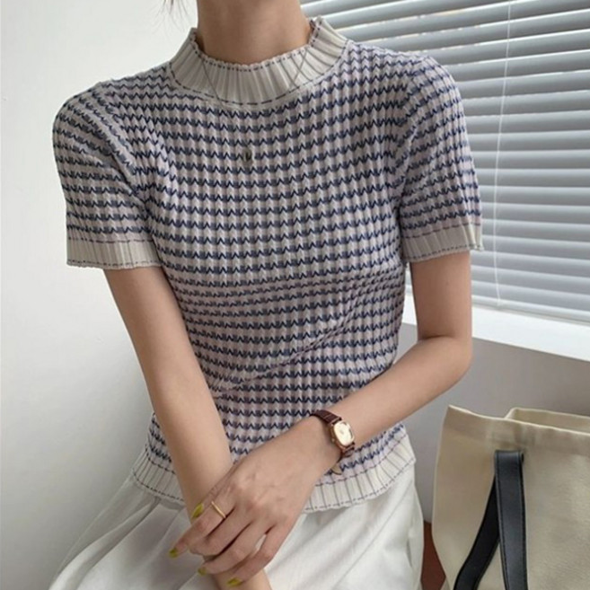 유니온 여성 슬림핏 스트라이프 니트 반팔 티셔츠