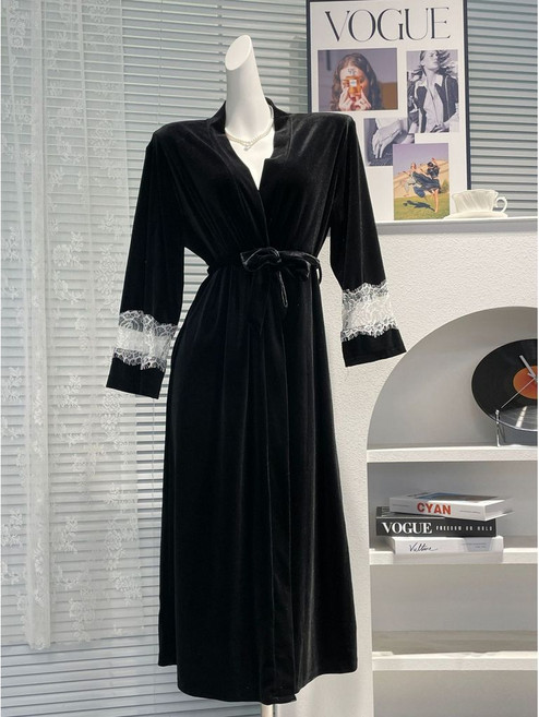 秋冬絲絨蕾絲睡袍，保暖居家服