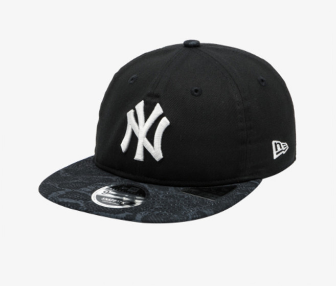 뉴에라 뉴욕 양키스 스네이크 패턴 레트로 크라운 스냅백 블랙_14693901