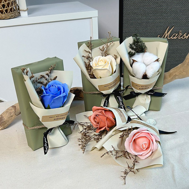 빼빼로데이 선물 장미 꽃다발 세트 / 꽃 포장 남자친구 여자친구 특별한, 1세트, 연핑크 장미 꽃다발 + 빼빼로 2개