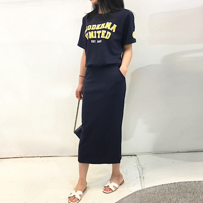 (단독/당일출고) 부평데일리 슬림핏 반팔 롱치마 스커트 트레이닝 세트 모더 이니셜 FREE-XL