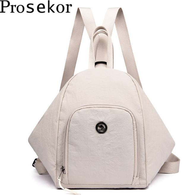 【한 개로 세 가지 스타일】다기능 여성용 크로스백 겸 백팩 다기능 대용량 데일리 멀티백 가벼운 데용 경량 가방