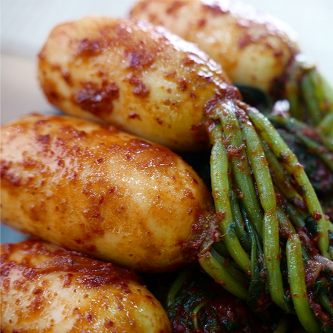 담찬 초롱무김치 한달숙성 국내산 재료 3kg, 1kg, 3개