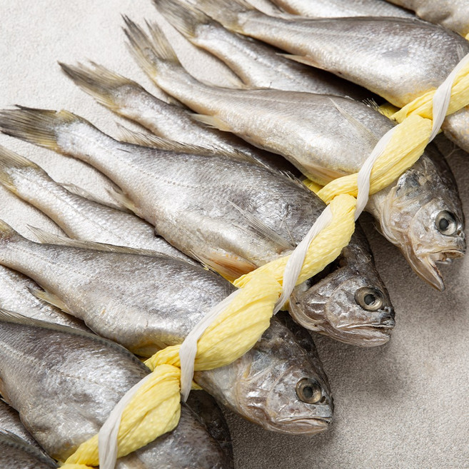 [착한굴비] 국내산 영광 법성포굴비 참조기 실속형 가정용 20미 (17~18cm), 1세트, 20미 1.6kg