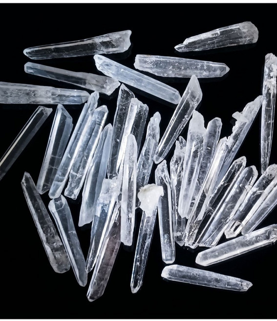 【藥魂】雷姆利亞水晶 白水晶 原礦 水晶原石 水晶消磁 空間淨化 招財 防小人 避邪