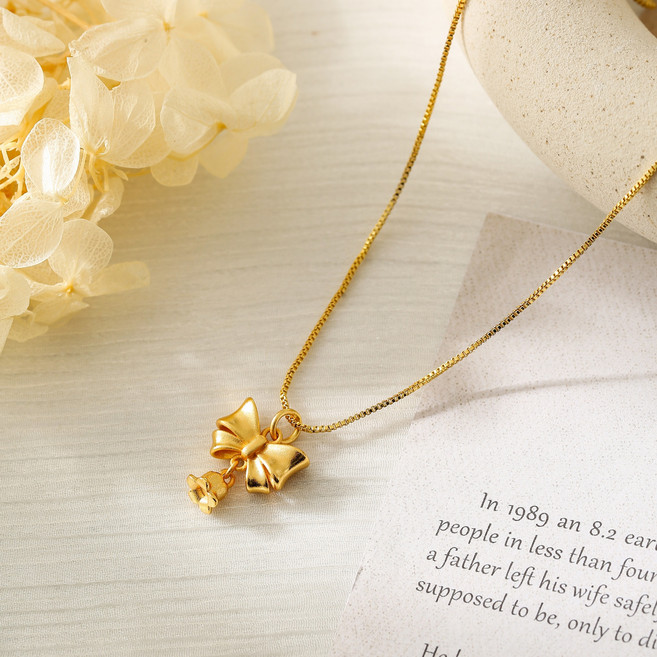 골드톤 리본 꽃 장식 미니 목걸이 여성 패션 액세서리
