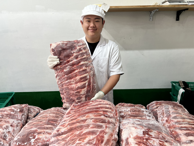 대용량초특가 국내산 돼지 등갈비 3kg (30대내외), 3개, 1kg