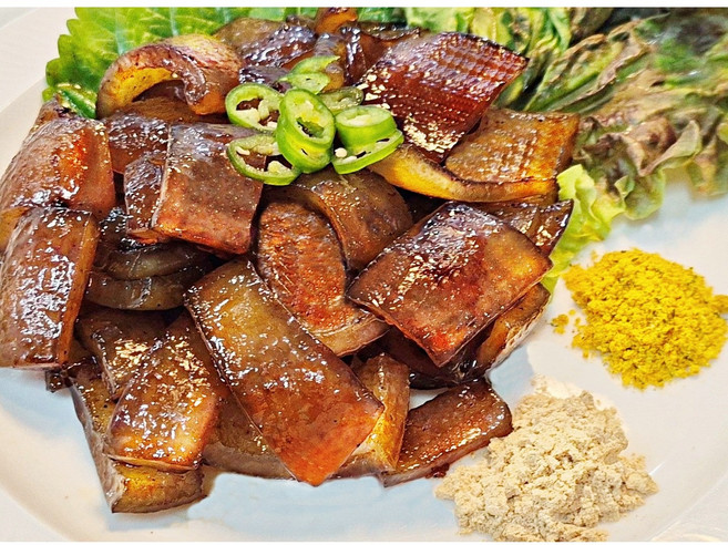 감성정육 국내산 양념 간장 손질 돼지껍데기 300g, 1개