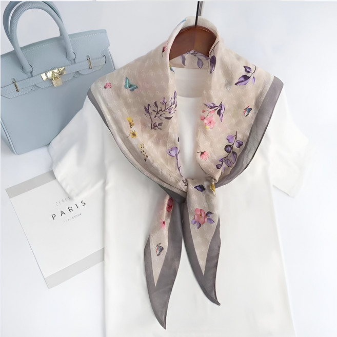 화사한 봄 스카프 4종 간절기 플라워 포인트 꽃 마름모