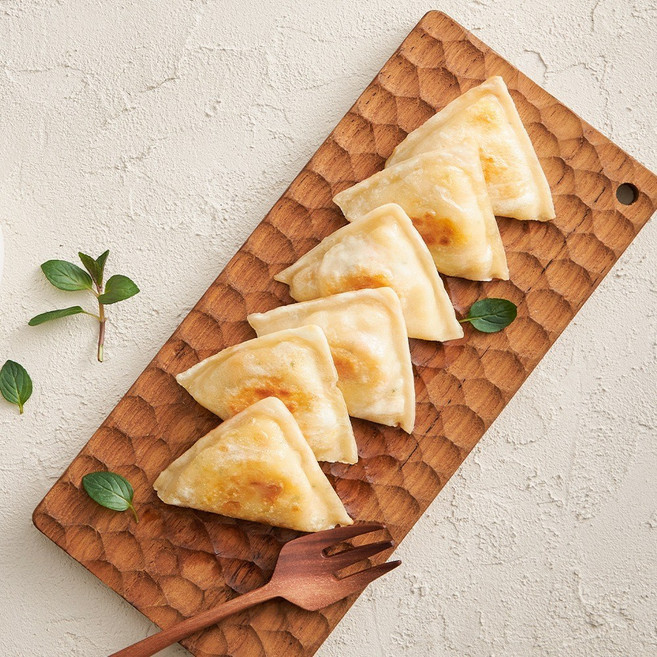 한만두 모짜렐라 옥수수 달달한 콘치즈 군만두, 4개, 1kg