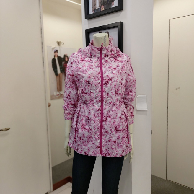 뱅뱅 봄 반값 화사한 플라워 프린트 바람막이 점퍼