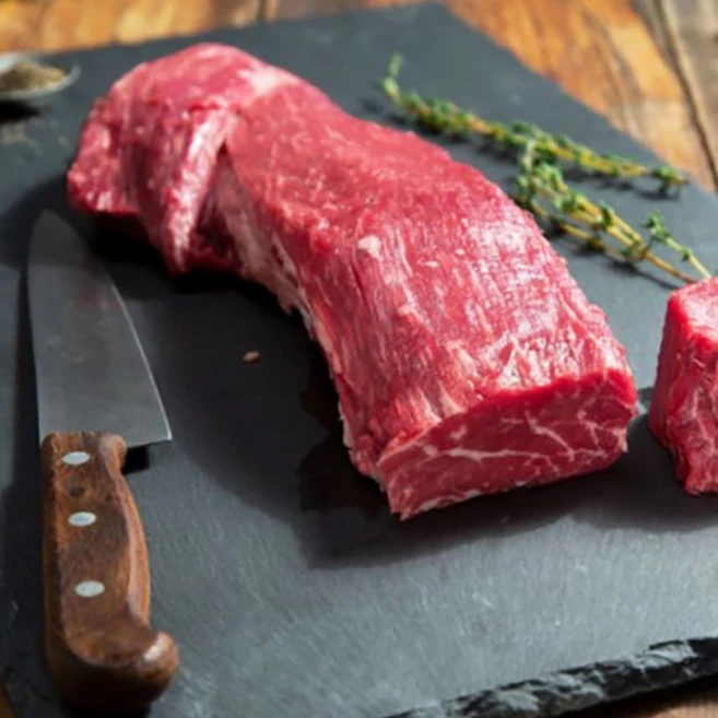 목초사육 냉동 안심 원물 소고기 뉴질랜드 원육 통안심 스테이크용 1.8kg 1.9kg, 뉴질랜드 냉동 안심 원물, 냉동 안심 원물 1800g - 쿠팡