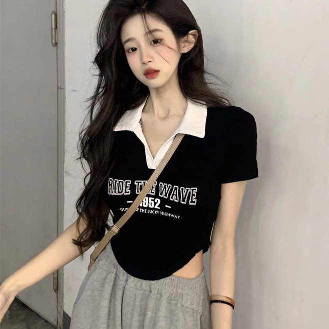 후암마켓 카라 배색 크롭 1952 여성 슬림핏 반팔 티셔츠