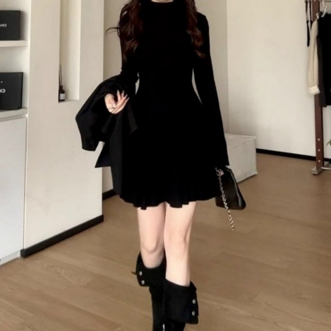 아이엠몽 여성 반폴라 프릴 슬림 미니 원피스