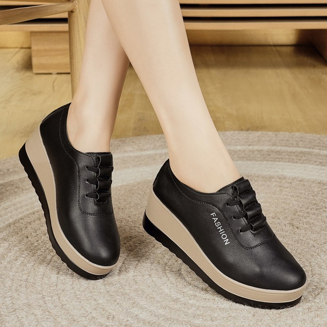 BLTER 여성 키높이 통굽 로퍼 통굽6cm 발편한 여성 슬립온 여성 단화 심플 여성 가을 구두 발편한 여성신발3577