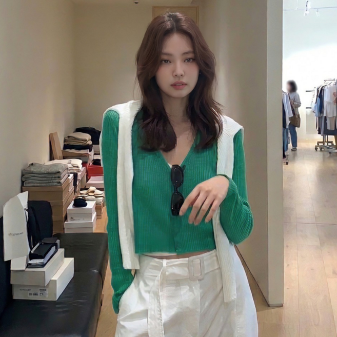 유니크코코 크롭 니트 가디건 여성 봄 간절기 kn5851