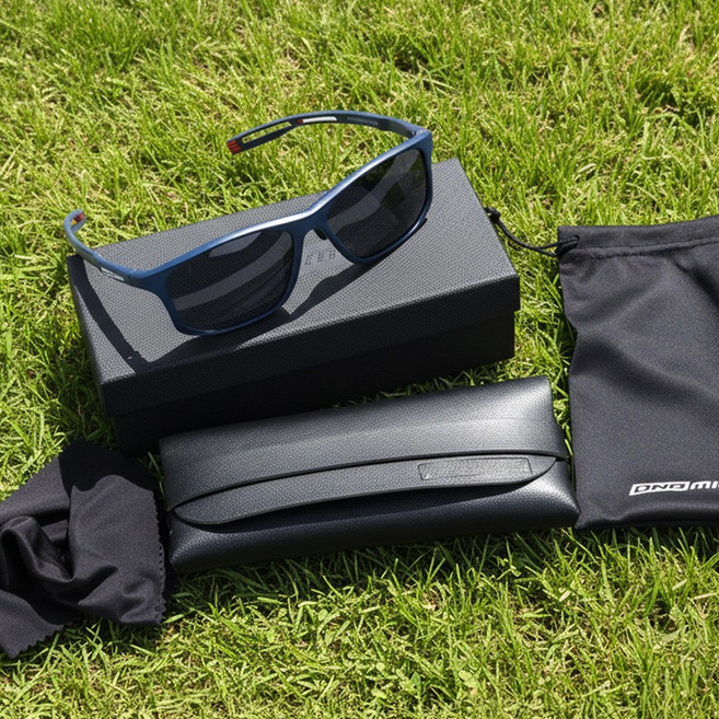 다이나믹 스포츠 선글라스 17g 초경량 흔들림없는 프레임 UV400편광렌즈 조절 코받침 러닝 라이딩 낚시 등산