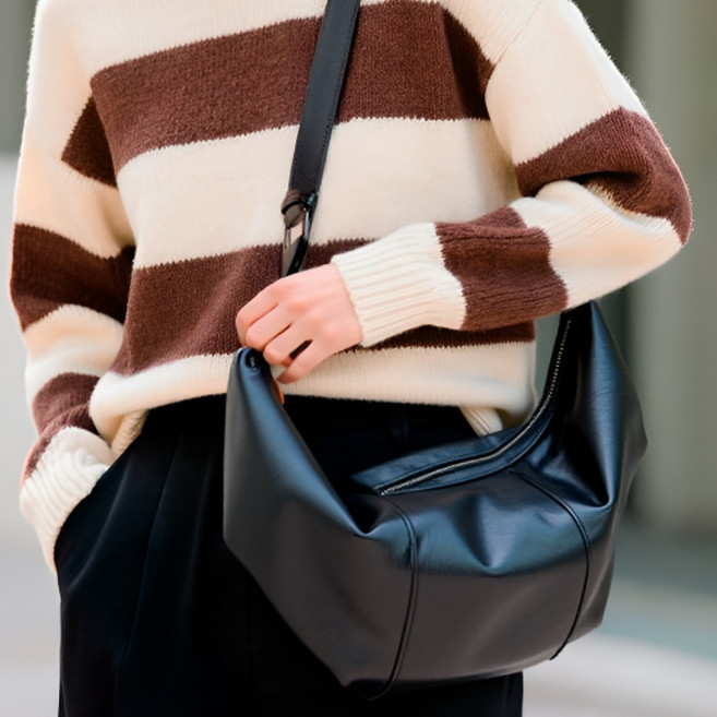 아엘리에 크로와상 반달 가죽 301벨루나 크로스백 슬링백