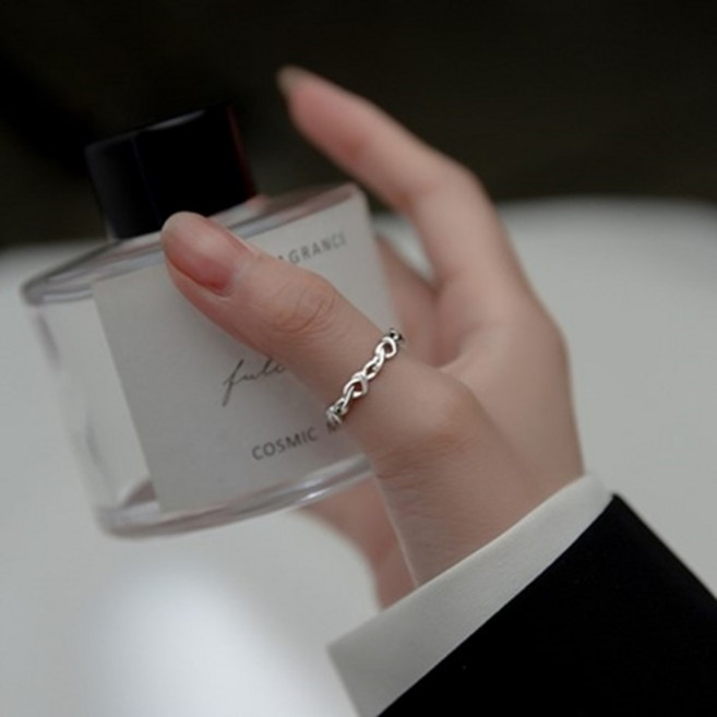 에르모사제이 하트 프레즐 매듭 체인 오픈링 R042