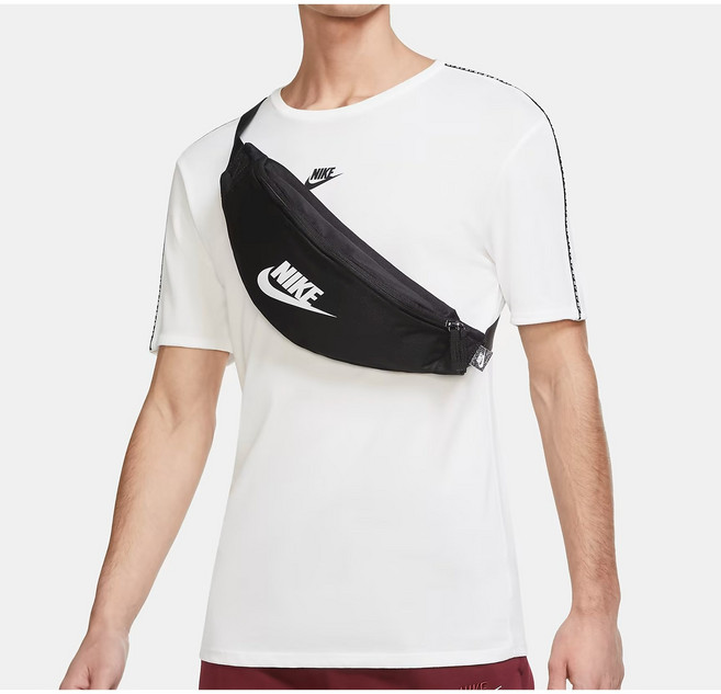 나이키 웨이스트백 데일리 소지품 보관 힙색 편리한 수납공간 핸드폰가방 보조가방 여행 소품가방 크로스바디백 검정